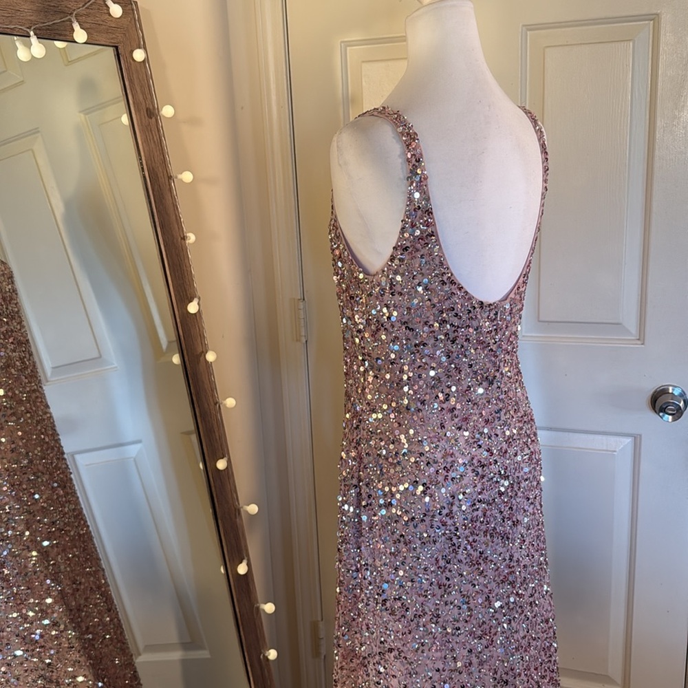 MAC DUGGAL
Pink Sequined Low Back Slip Gown - Picture 12 of 17